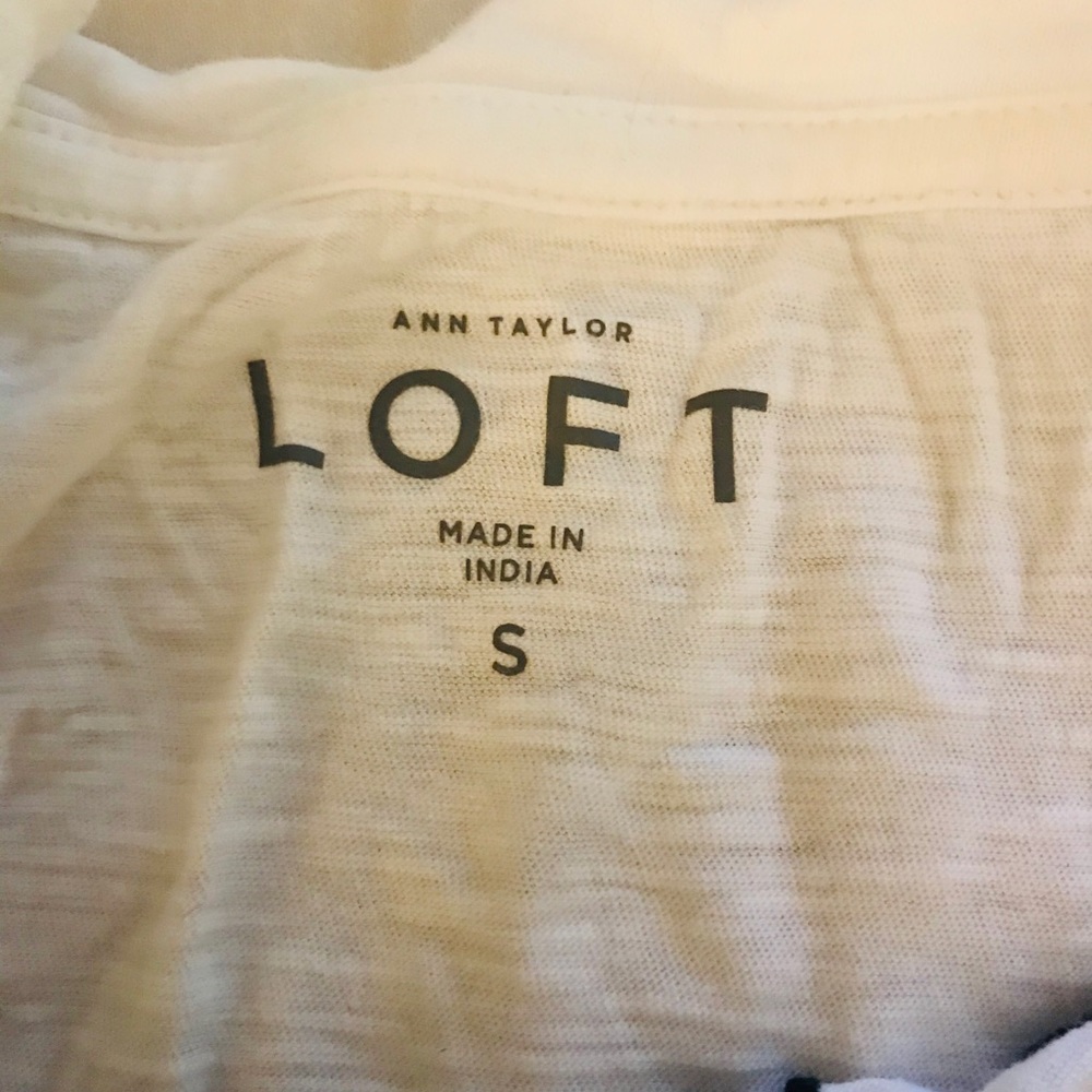 Loft t-shirt - Picture 2 of 2